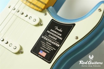 American Professional Classic Stratocaster - Faded Lake Placid Blue